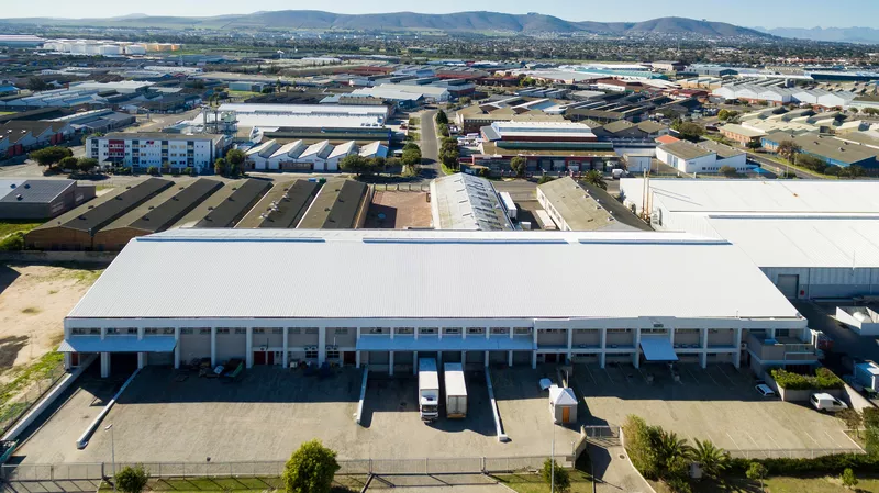 4 700 m² Industrial to let in Milnerton, 14 Marconi Crescent (photo 2)