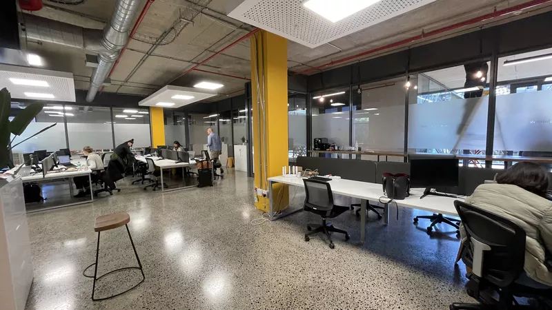 164 m² Office to let in Salt River, Brickfield Canvas (photo 9)
