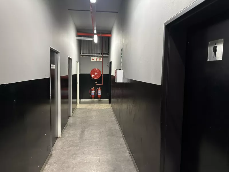 2 052 m² Industrial to let in Gauteng, 25C Merlot (photo 21)