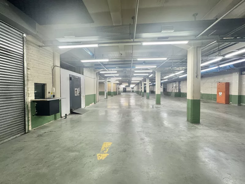 1 200 m² Office to let in Cape Town City Centre/CBD, 170 Buitengracht Street (photo 10)