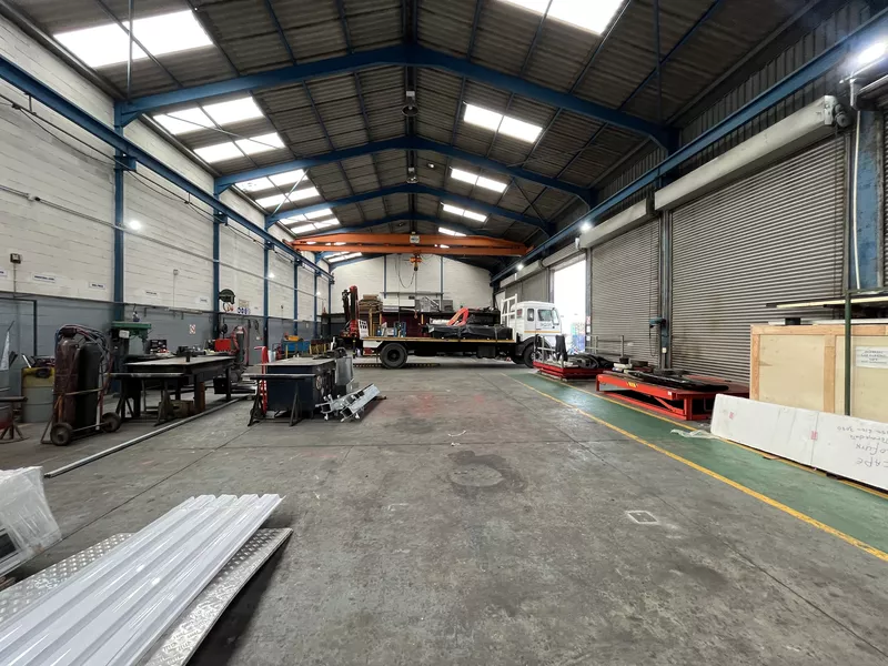 1 928 m² Industrial to let in Parow Industrial, 24 Junction Road (photo 5)