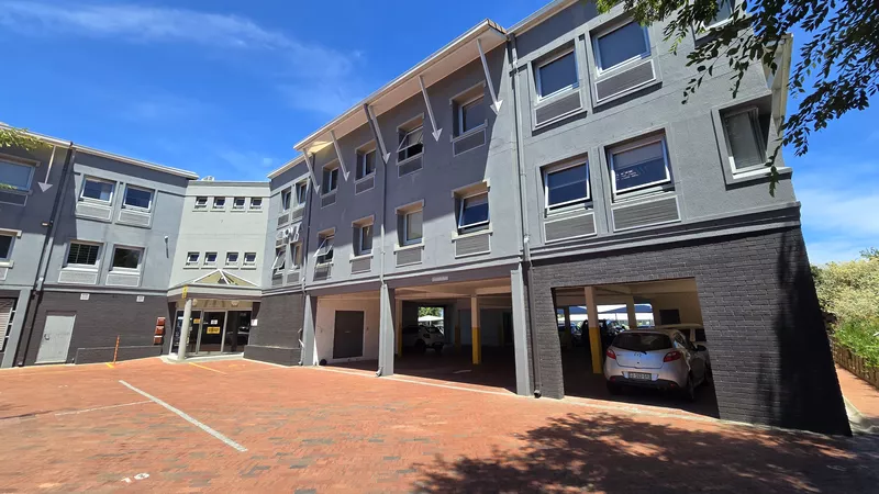 254 m² Office to let in Tyger Valley, 2 Bella Rosa (photo 5)