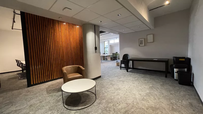 145 m² Office to let in Cape Town City Centre/CBD, Wale Street Chambers (photo 11)