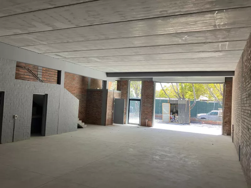 660 m² Industrial to let in Westlake, 15 Westlake Drive (photo 3)