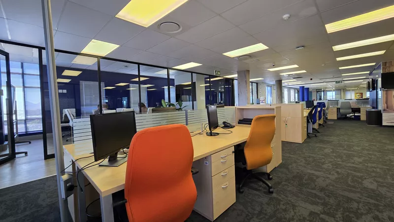 1 429 m² Office to let in Tyger Valley, Manhattan Plaza (photo 30)