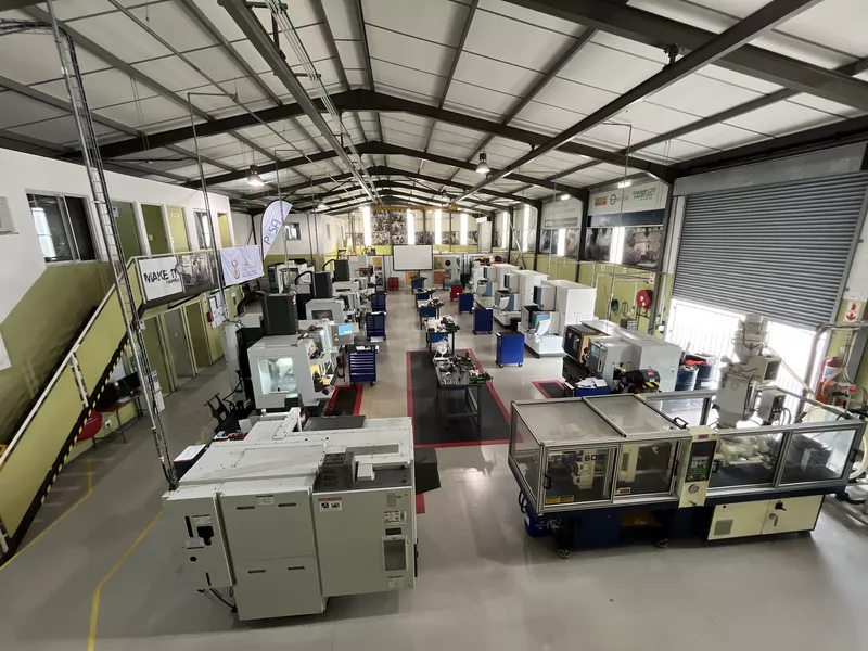 888 m² Industrial to let in Beaconvale, Connaught Park (photo 1)