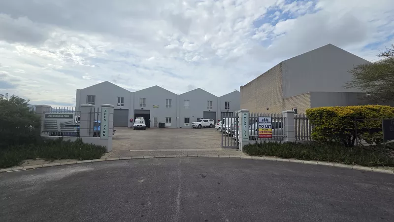 200 m² Industrial to let in Strand, Apex Park (photo 1)