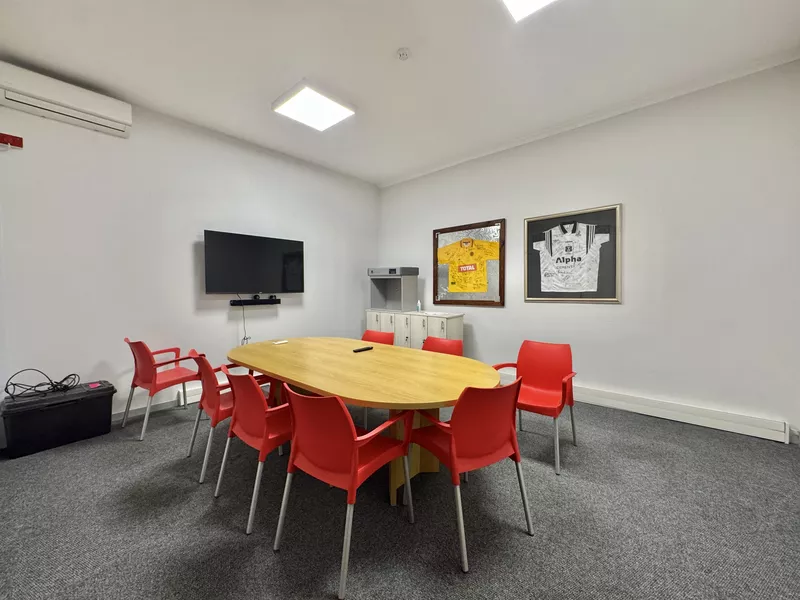 3 225 m² Office for sale in Cape Town, Mill House (photo 43)