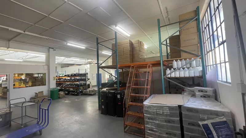 945 m² Industrial to let in Observatory, St Michael Park Unit 8 (photo 4)