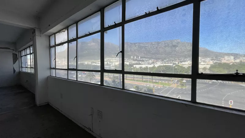 1 800 m² Office to let in Cape Town City Centre/CBD, Cubana House (photo 20)