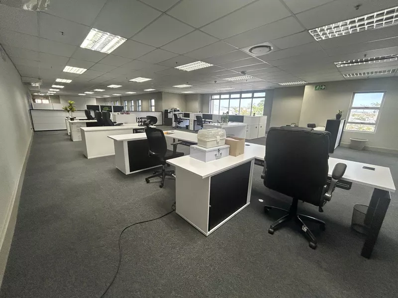 460 m² Office to let in Brackenfell, 35 London Circle office only (photo 7)