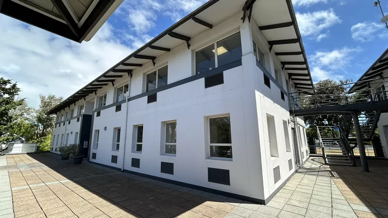 198 m² Office to let in Plumstead, Plum Park-Block A (photo 6)