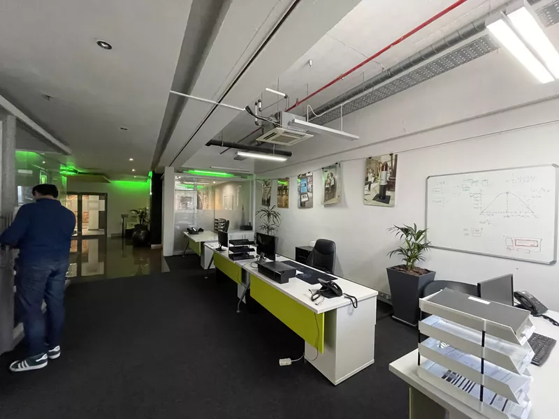 202 m² Office for sale in Salt River, Upper East Side (photo 23)