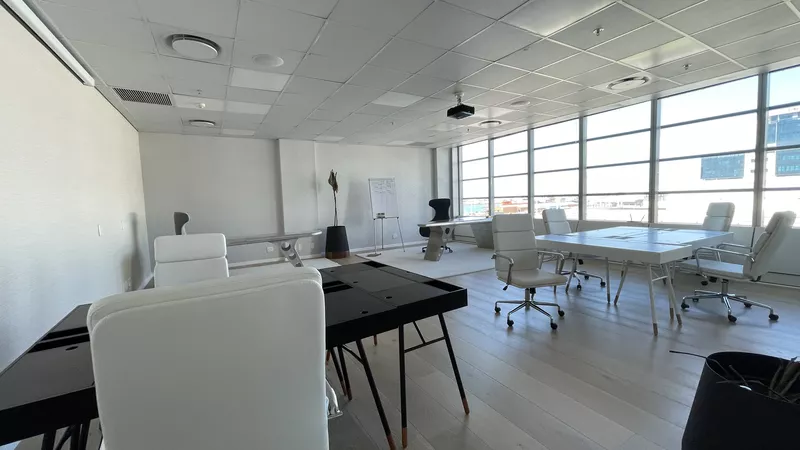339 m² Office to let in Cape Town City Centre/CBD, Convention Towers (photo 13)
