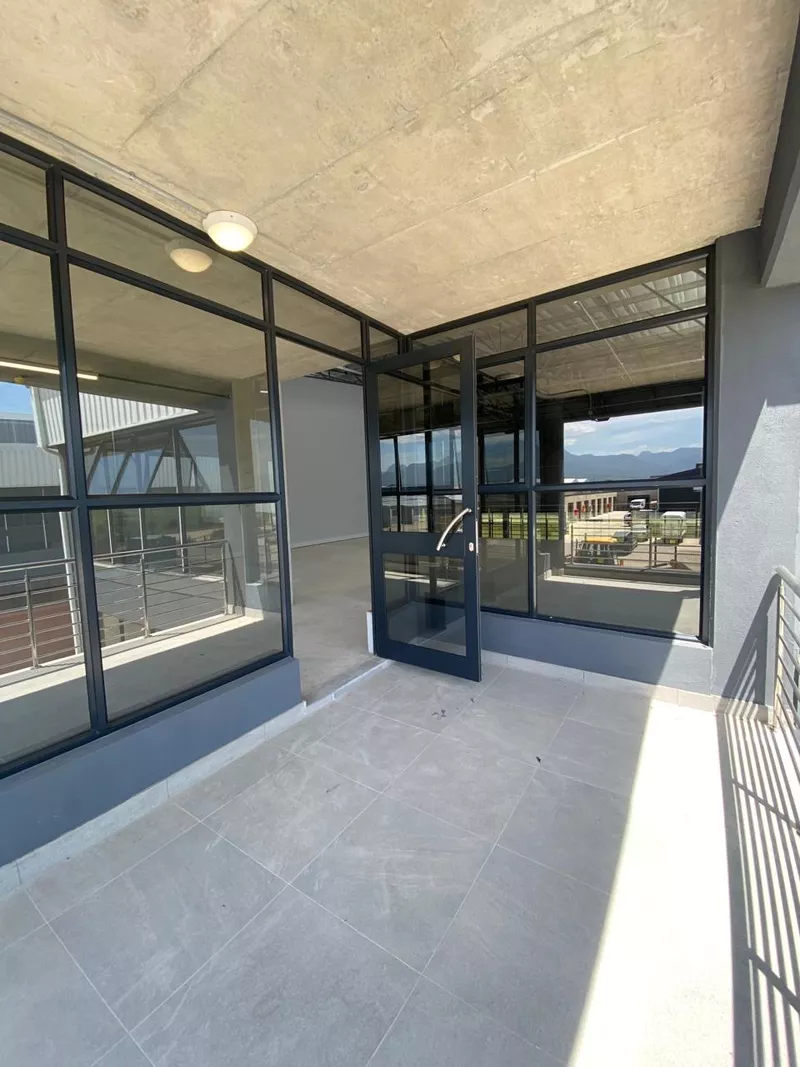 871 m² Industrial to let in George, South Africa, 50 Pioneer Street, George (photo 57)