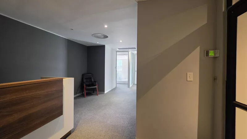 415 m² Office for sale in Tyger Waterfront, Waterfront Terraces (photo 11)