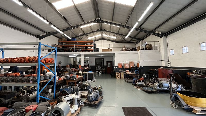 420 m² Industrial to let in Epping, Gunners Factory Park (photo 4)