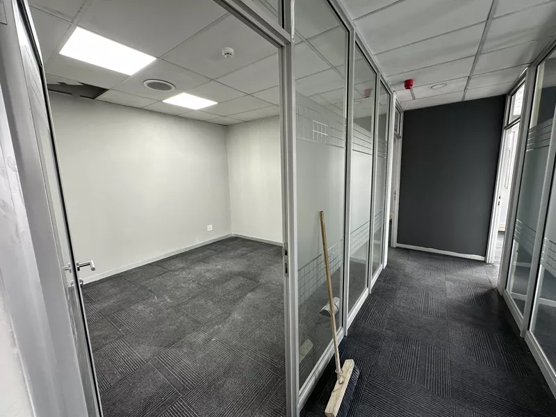 6 242 m² Office to let in Midrand, 48 Reedbuck Crescent (photo 63)