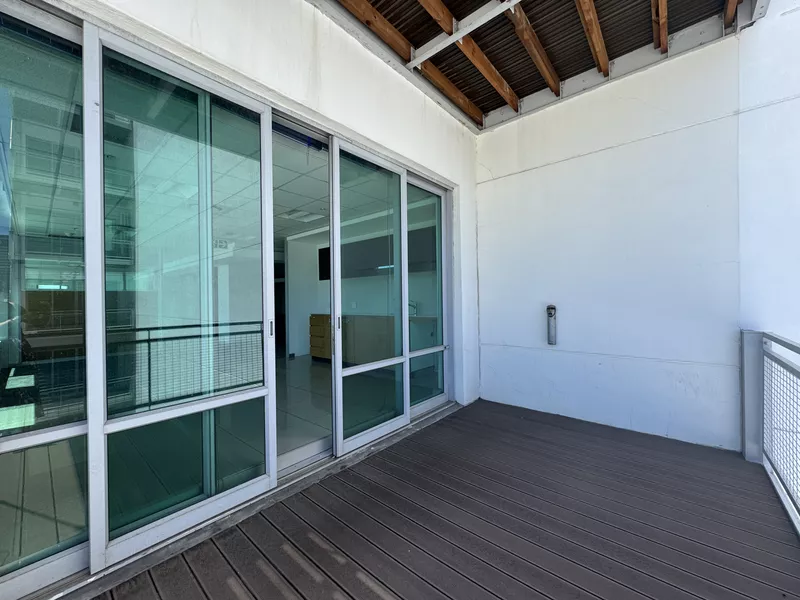 561 m² Office to let in Cape Town City Centre/CBD, Convention Towers (photo 32)