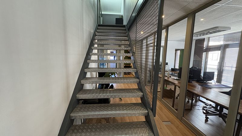 215 m² Office to let in Durbanville, Monaco Square (photo 16)