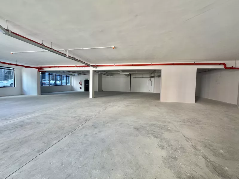 445 m² Retail Property to let in Cape Town City Centre/CBD, City Park (photo 3)