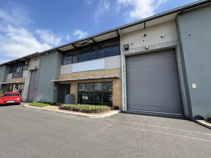 404 m² Industrial to let in Airport Industrial, CTX Business Park (photo 13)