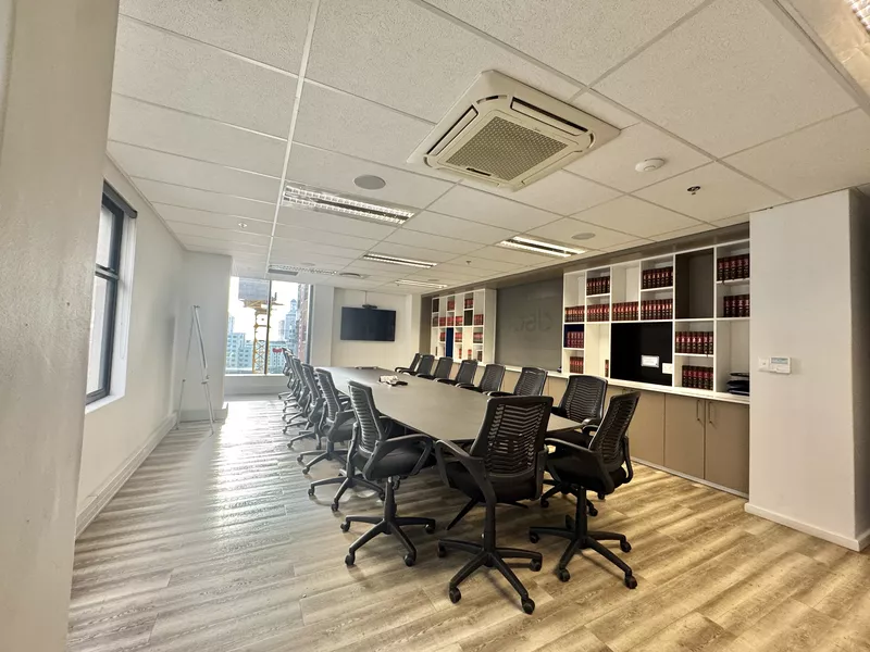 1 065 m² Office for sale in Cape Town City Centre/CBD, Touchstone House (photo 8)