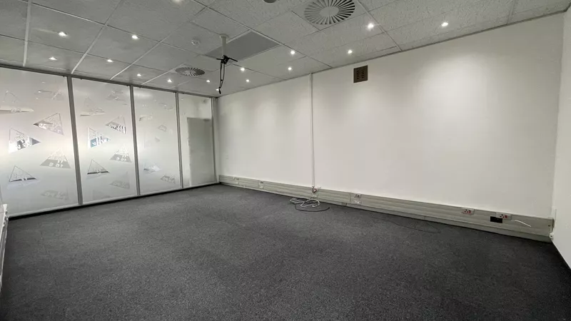 428 m² Office to let in Cape Town City Centre/CBD, 9 Long (photo 20)