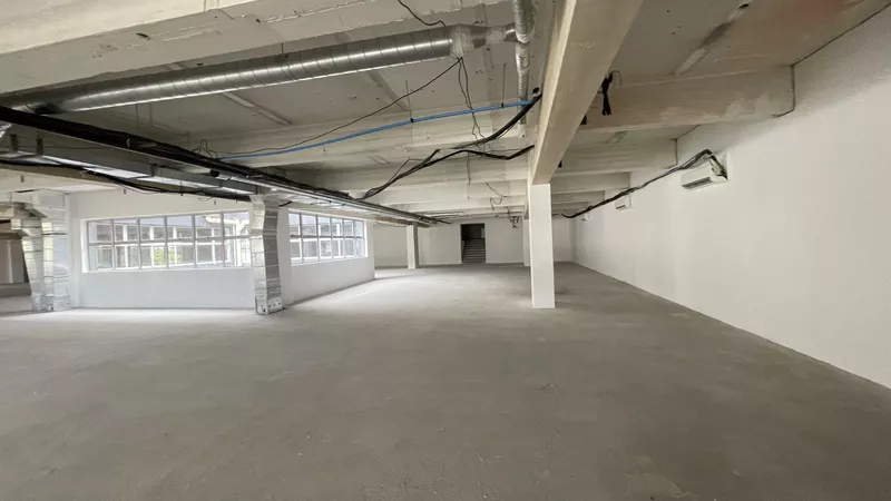 1 184 m² Office to let in Cape Town City Centre/CBD, Amber Place (photo 25)