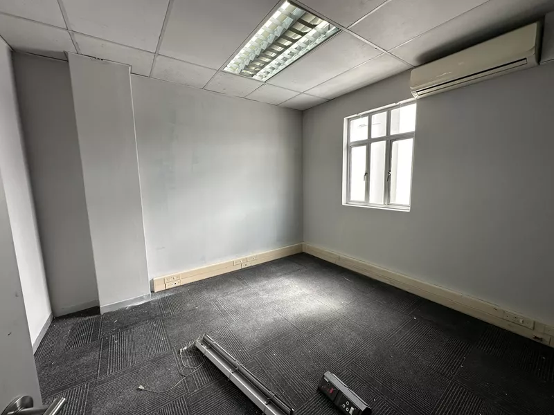 6 242 m² Office to let in Midrand, 48 Reedbuck Crescent (photo 65)