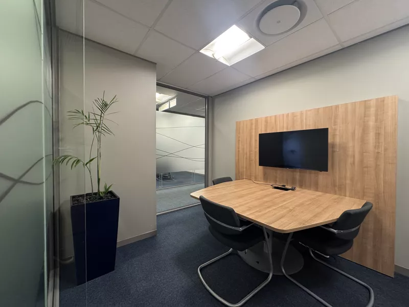 1 896 m² Office to let in Cape Town City Centre/CBD, Oceana House (photo 43)