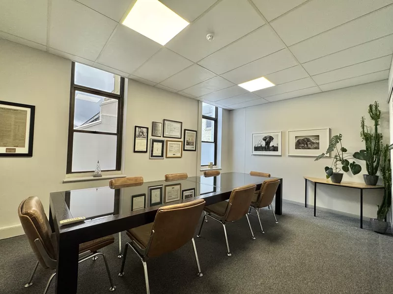 3 225 m² Office for sale in Cape Town, Mill House (photo 27)