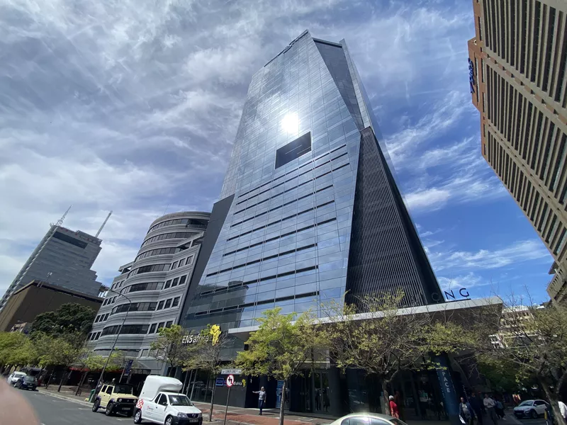 625 m² Property to let in Cape Town City Centre/CBD, 35 Lower Long (photo 1)