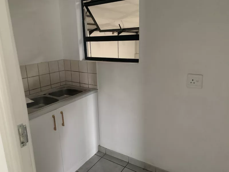 450 m² Industrial to let in Saxenburg Park 2, 15 Vonkel Street, Saxenburg Park 2 (photo 20)