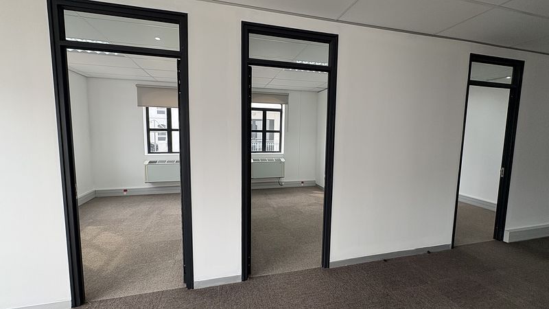262 m² Office to let in Stellenbosch, Stellenpark Business Park (photo 23)