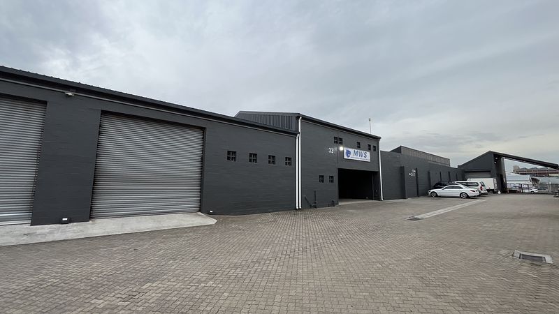 420 m² Industrial to let in Epping, Gunners Factory Park (photo 1)