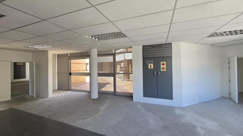 971 m² Office to let in Tygervalley Office Park, Tyger Valley Office Park 1 (photo 23)