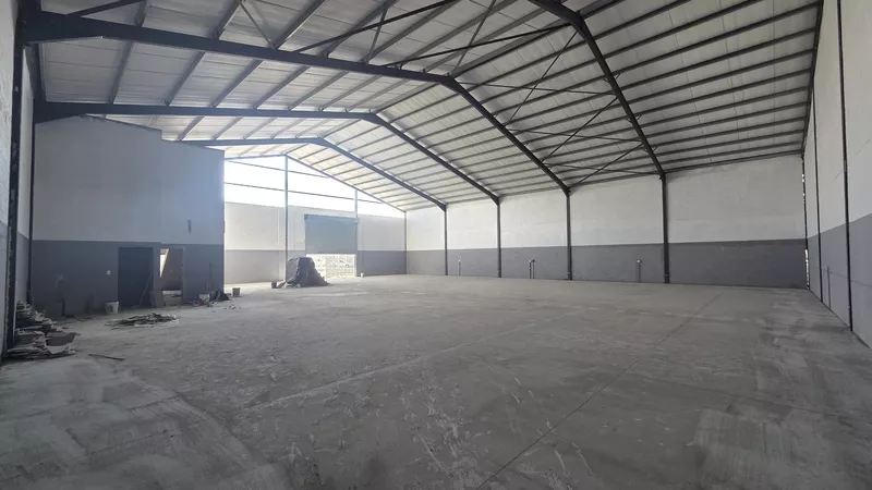 717 m² Industrial to let in Blackheath, Wimbledon Industrial Estate (photo 11)