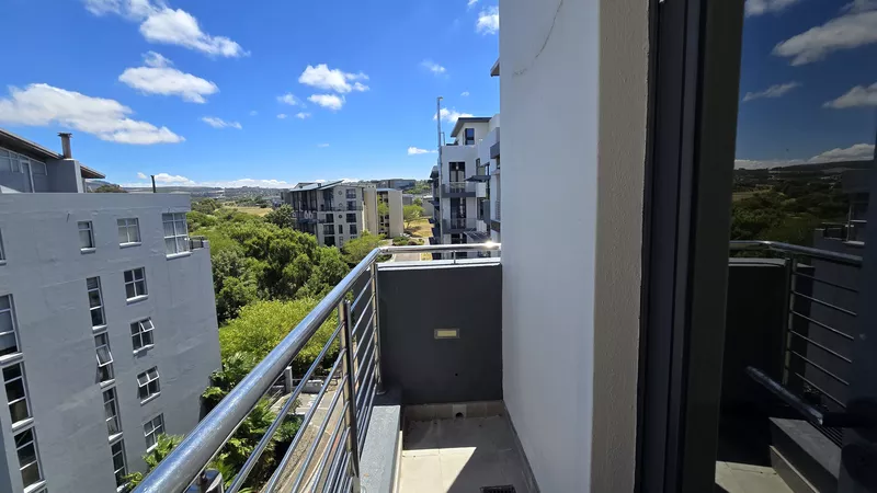 632 m² Office to let in Tyger Waterfront, Avanti South Block (photo 56)