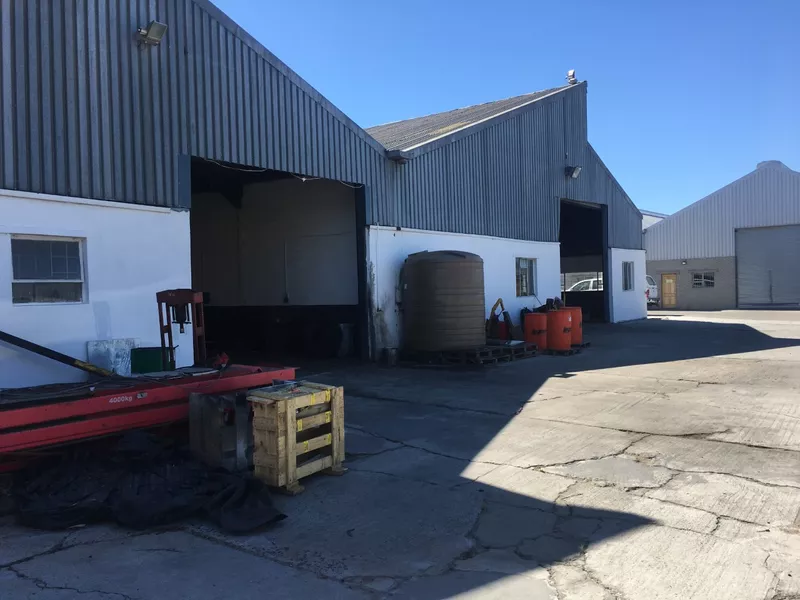 1 750 m² Industrial to let in Blackheath, 60 Van Riebeeck Road, Blackheath (photo 9)