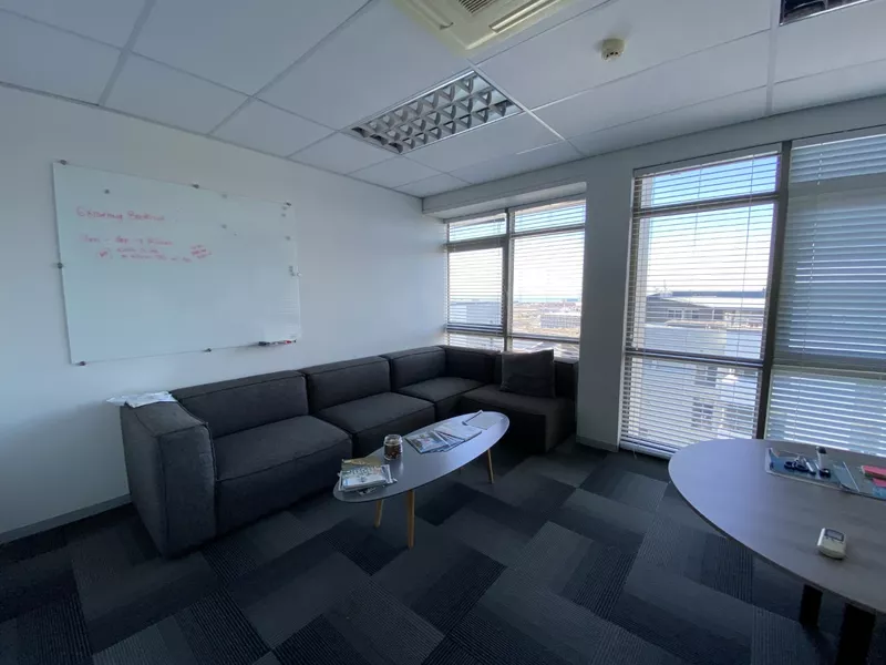 902 m² Office to let in Salt River, Upper East Side (photo 18)