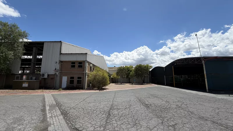 11 600 m² Industrial to let in Paarl, Lambrecht Street, Paarl (photo 10)