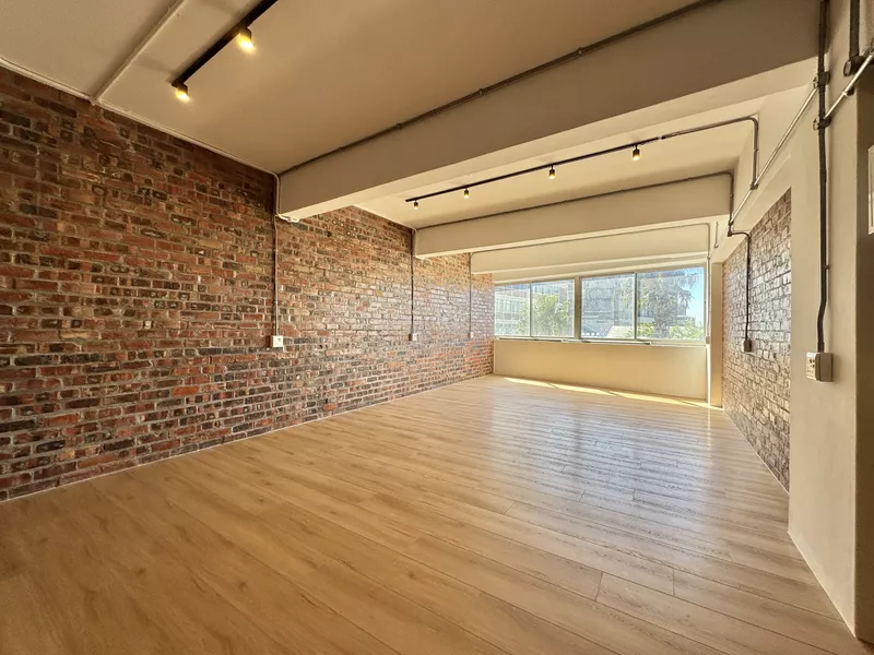 800 m² Office to let in Cape Town, 60 Roeland Street (photo 15)