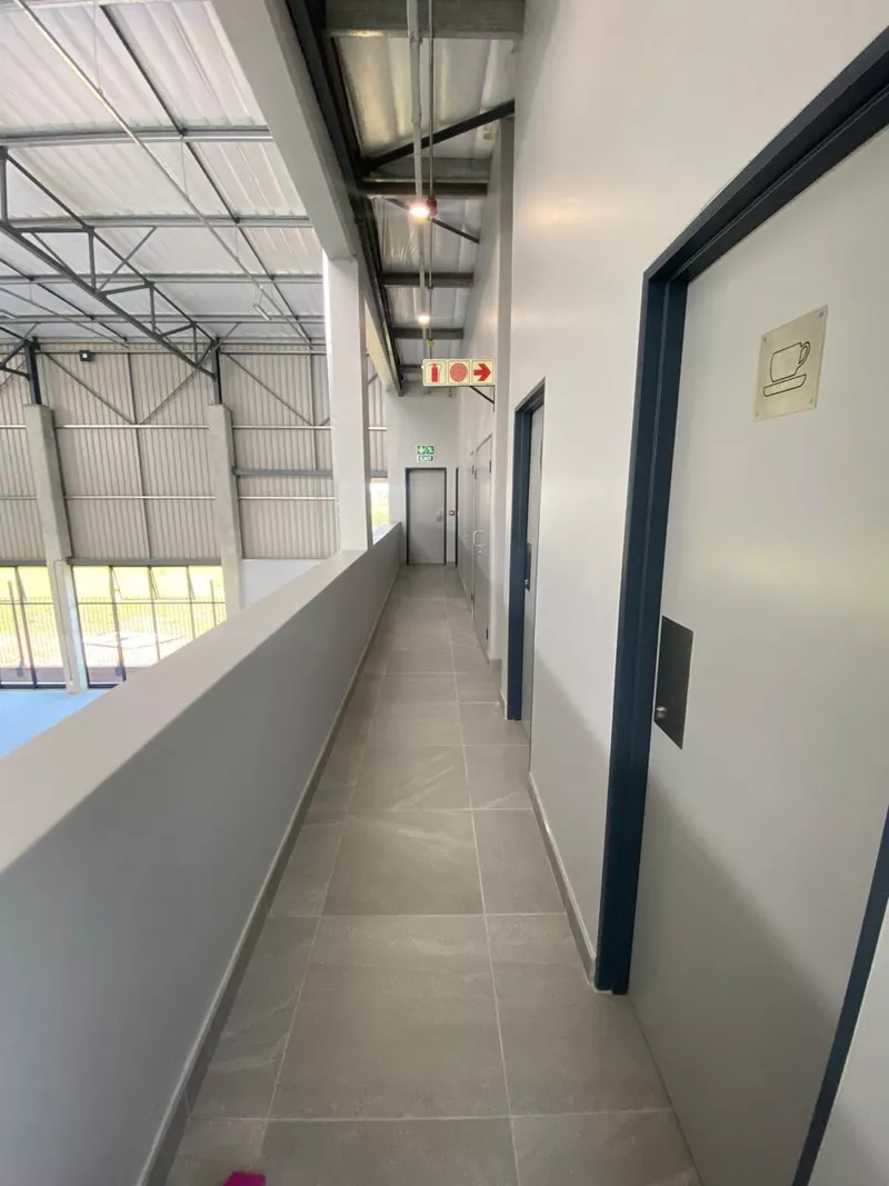 871 m² Industrial to let in George, South Africa, 50 Pioneer Street, George (photo 47)