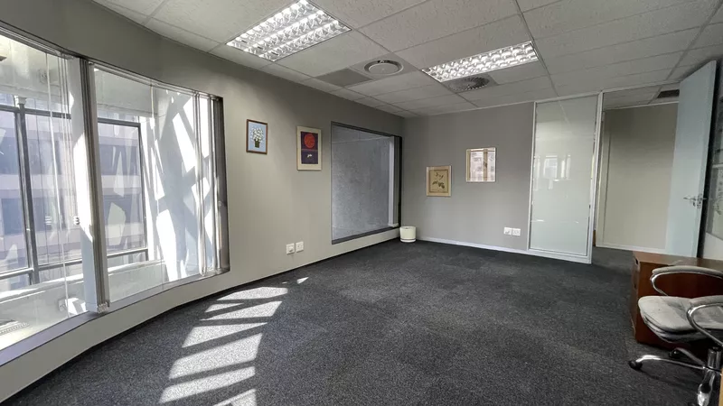 151 m² Office to let in Cape Town City Centre/CBD, 9 Long (photo 7)