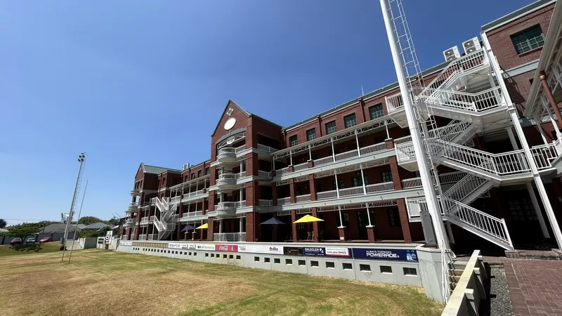 295 m² Office to let in Claremont, Brookside Office Park (photo 3)