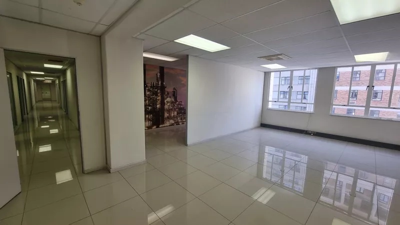 1 179 m² Office to let in Cape Town City Centre/CBD, Constitution House (photo 6)