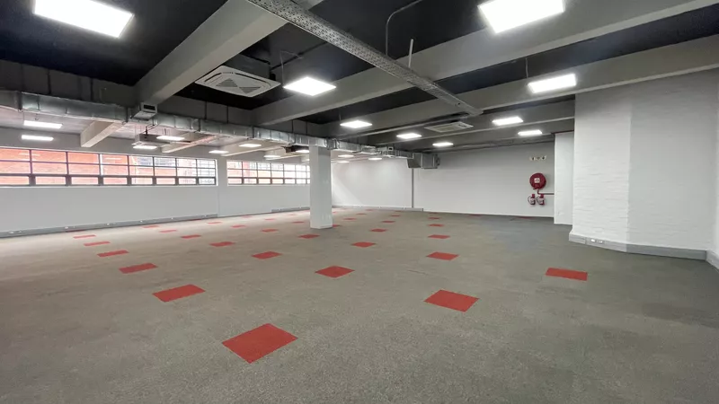 697 m² Office to let in Salt River, 127 Cecil Road (photo 7)