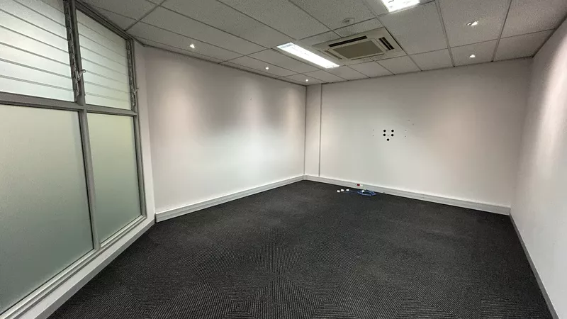 1 960 m² Office to let in Mowbray, Golf Park, GP3 (photo 36)