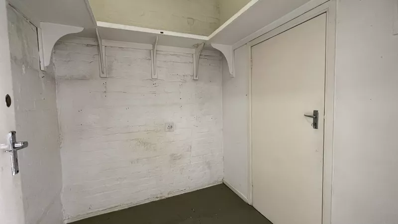 315 m² Office to let in Cape Town City Centre/CBD, 80 Hout Street (photo 11)